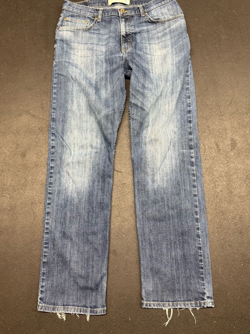 Wrangler men’s Flex Light Blue Straight-Leg Jeans 32x30